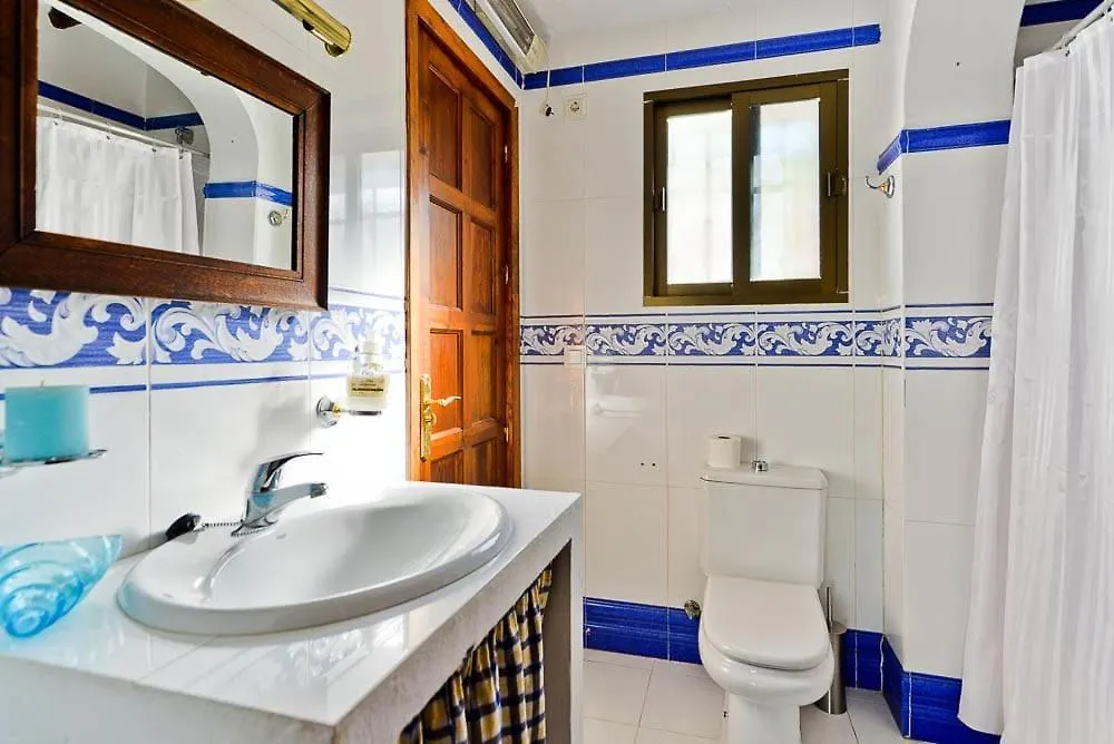 Casa Descartes Villa Nerja